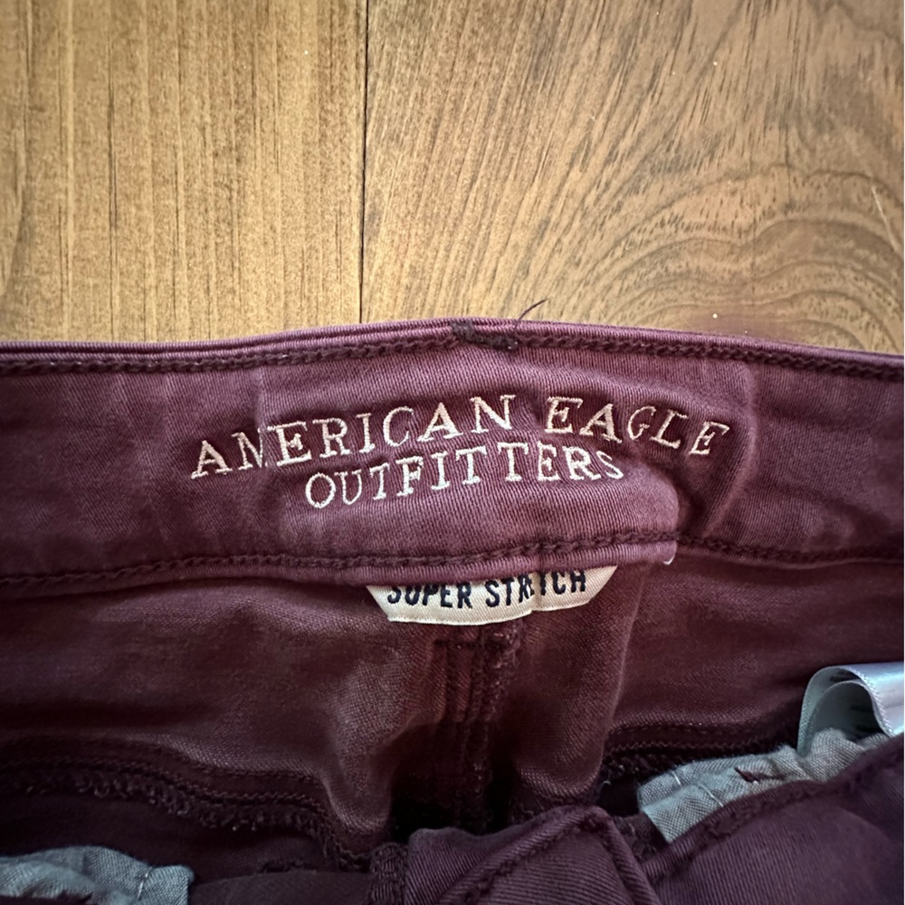 American Eagle Burgundy Jean Shorts - Picture 2 of 4